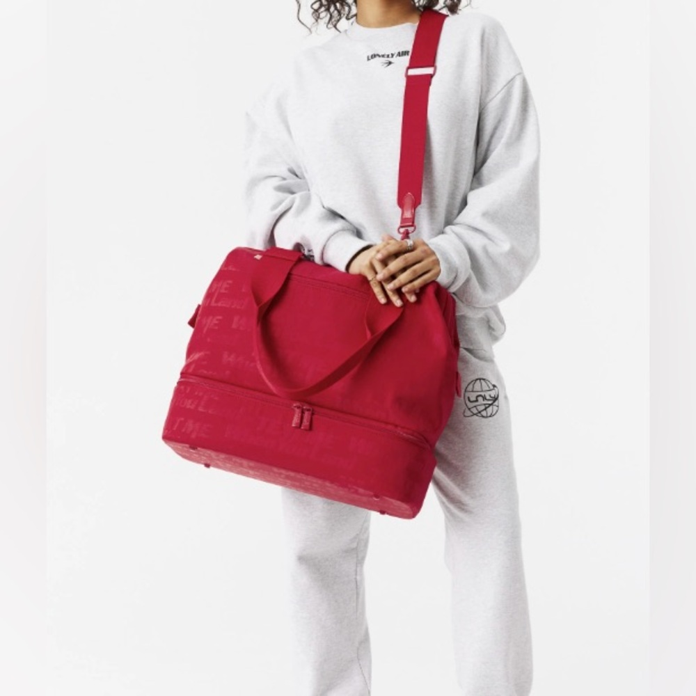 Beis- The Mini Weekender in Text Me Red